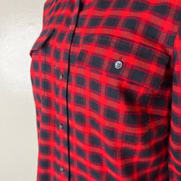 LL Bean Signature Flannel Shirt 6 Womens Red Black Plaid Western Lightweight New - Picture 4 of 9